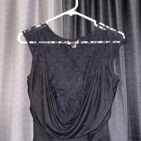 Black blouse with sheer back - Picture 3 of 4